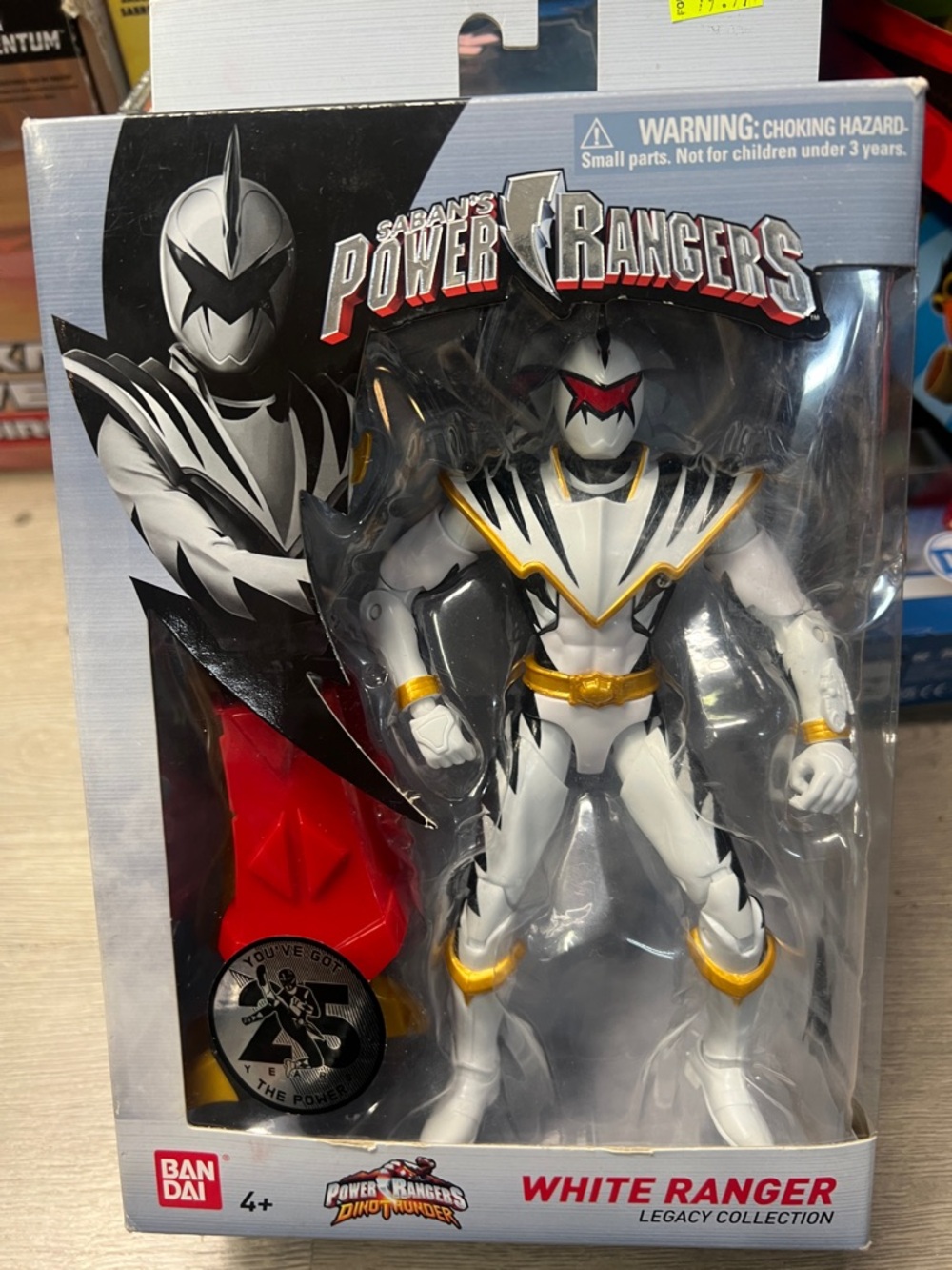 Power Rangers Legacy Collection White Ranger Action Figure - Picture 4 of 5